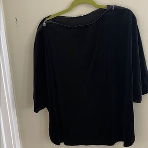 Elegant Black Velvet Women's Top
